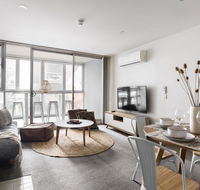 Boho on Morphett-In the heart of the CBD - Wifi - Nespresso - Netflix - Tourism Caloundra