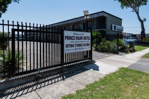 The Prince Mark Motel - Tourism Caloundra 2