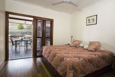 The Summit Bed & Breakfast - Tourism Caloundra 1