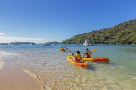 Waterfront Scotland Island Holiday Home - Family & Pet Friendly - 3 Bedrooms - Wifi - Netflix - Private Jetty - Tourism Caloundra 2