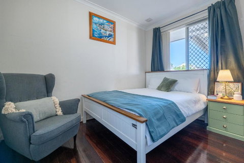 Warmth House Nr Airport 2rooms 5beds Yard N Parking - Tourism Caloundra 2