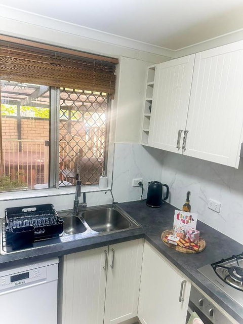 Queen Of The Desert Villa Secure & Gated 2 Bdrm Home - Tourism Caloundra 2