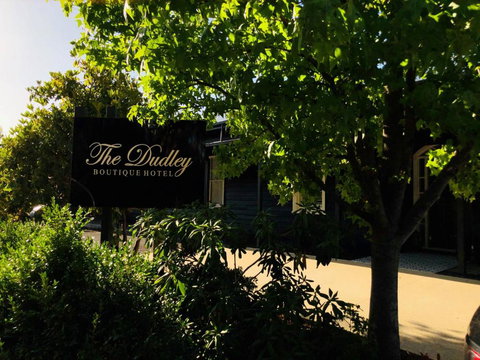 The Dudley Boutique Hotel - Tourism Caloundra 0