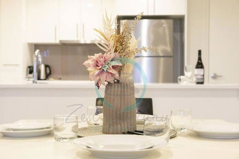 ZEN SUN CITY Cozy 2-BR/2-BA Ocean View Retreat - Tourism Caloundra 0
