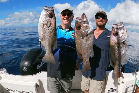 Full Day 9.5 Hour Offshore Fishing Charter - Tourism Caloundra 1