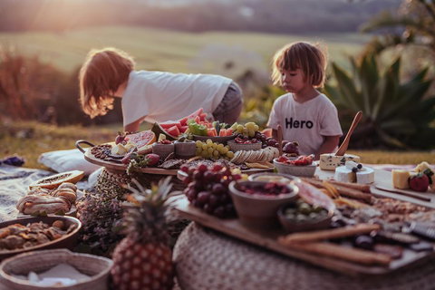 A Picnic In Byron Bay - Tourism Caloundra 2