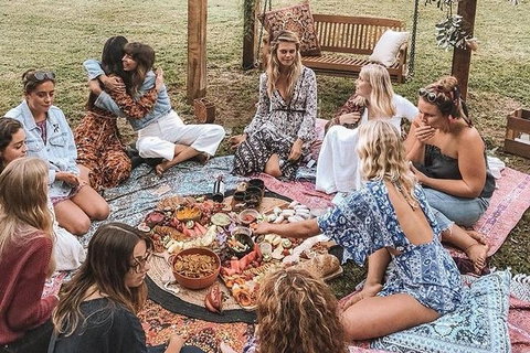 A Picnic In Byron Bay - Tourism Caloundra 4