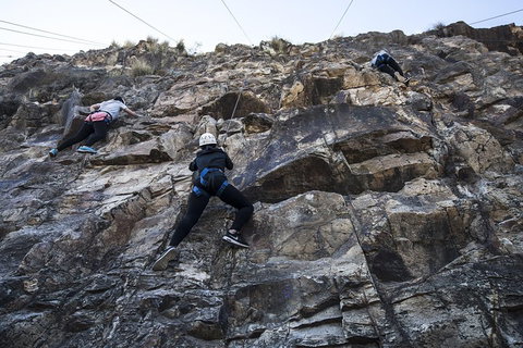 Rock Climbing At The Kangaroo Point Cliffs In Brisbane - Tourism Caloundra 4