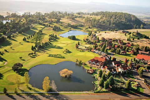 West Tamar Wine Tour - Tourism Caloundra 4