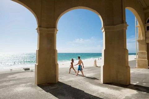 Wonderful Perth Self-Guided Audio Tour - Tourism Caloundra 2