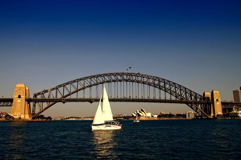 Sydney Harbour Luxury Sailing Trip Including Lunch - Tourism Caloundra 3