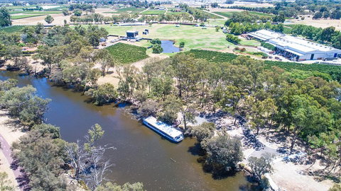 Taste Of The Valley Cruise From Perth - Tourism Caloundra 3