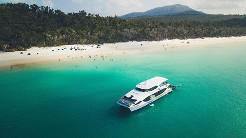 Whitehaven Beach And Daydream Island Cruise - Tourism Caloundra 1