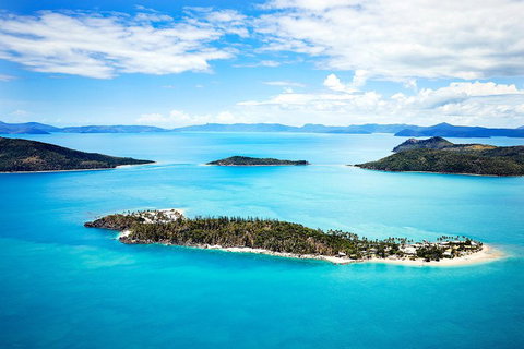Whitehaven Beach And Daydream Island Cruise - Tourism Caloundra 5