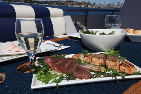 Private Luxury Sydney Harbour Cruise - Tourism Caloundra 3