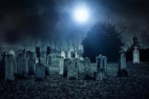 Southport Cemetery Paranormal Activity Tour QUEENSLAND - Tourism Caloundra 3