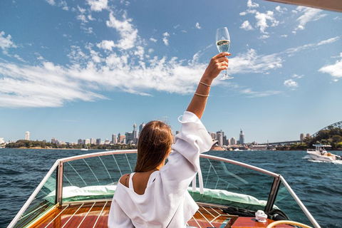 Private Icons And Highlights Cruise Of Sydney Harbour - Tourism Caloundra 2