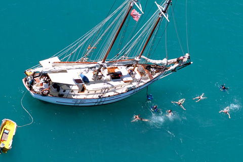Whitsunday Islands Private Sailing Experience With Snorkeling & Langford Reef - Tourism Caloundra 1