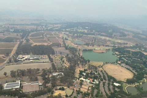 Helicopter Tour Of Hunter Valley In New South Wales With Lunch - Tourism Caloundra 3