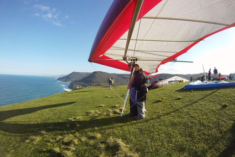 Hang Gliding With HangglideOz - Tourism Caloundra 3