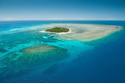 Green Island Day Trip From Cairns - Tourism Caloundra 3